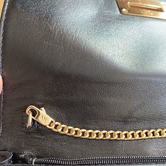 Black Michael Kors Leather Bag Gold Chain Strap - Picture 13 of 14